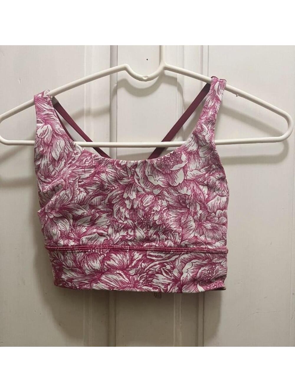 Lululemon sz 4 women's Sports Bra hot pink